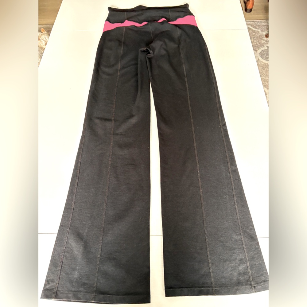 Spanx Micro Flare Pant With Mid-Tummy Compression In Black Size L